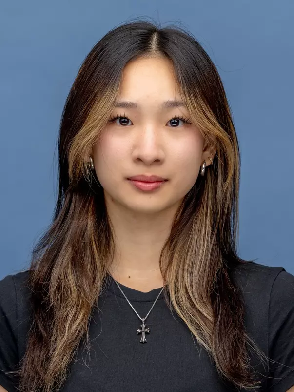Claire zhou