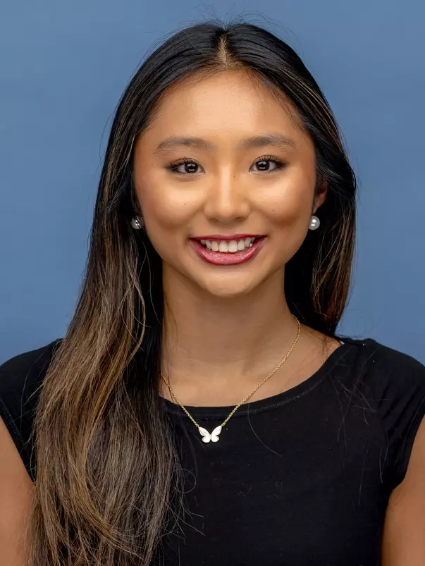 Sophia Hu Headshot WSQ
