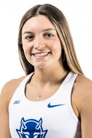 Isabel Wakefield 2022-23 Headshot