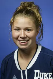 Rebecca Moros Headshot