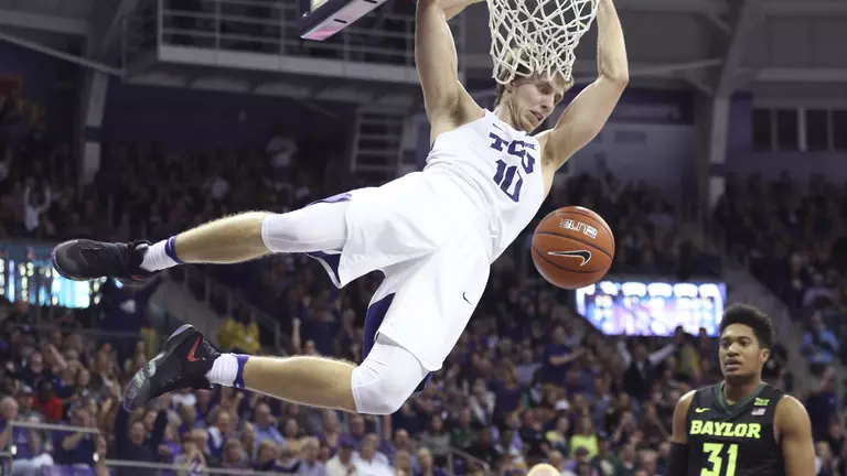 TCU Announces Scholar-Athletes of the Month