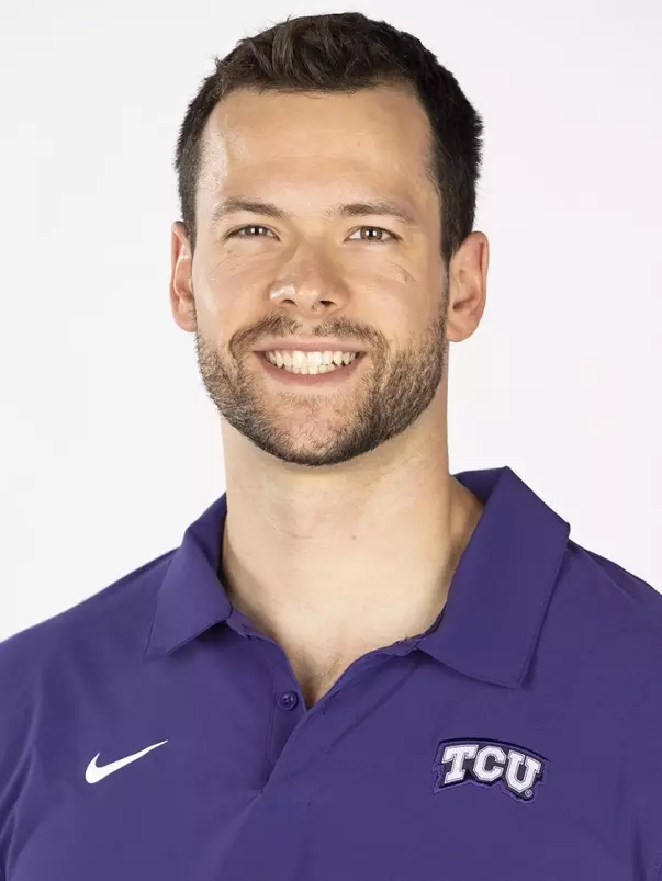 Kyle Troskot Headshot