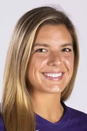 Abby Carlile 2021 Headshot