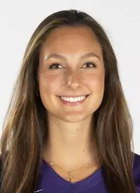 Annie Cornay 2021 Headshot