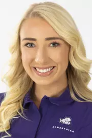 Bella Headshot