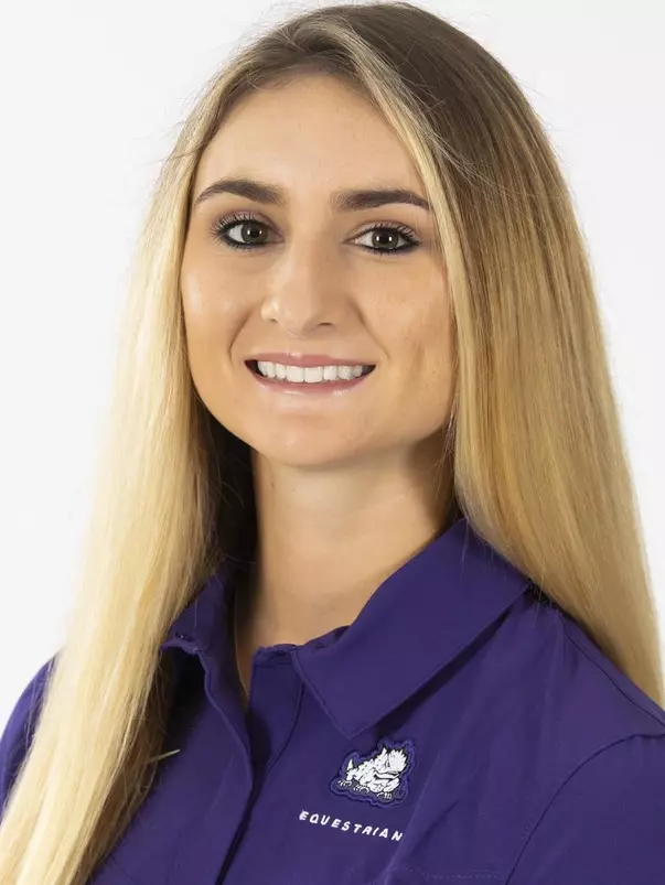Wynne Headshot