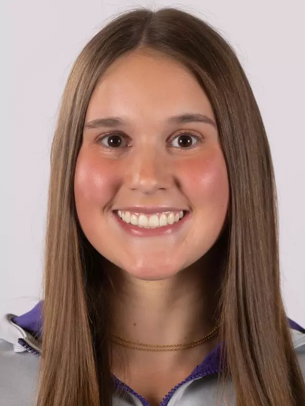 TCU swimming & diving Zoe Woods photographed in Fort Worth, Texas on September 7, 2022. (Photo/Sharon Ellman)