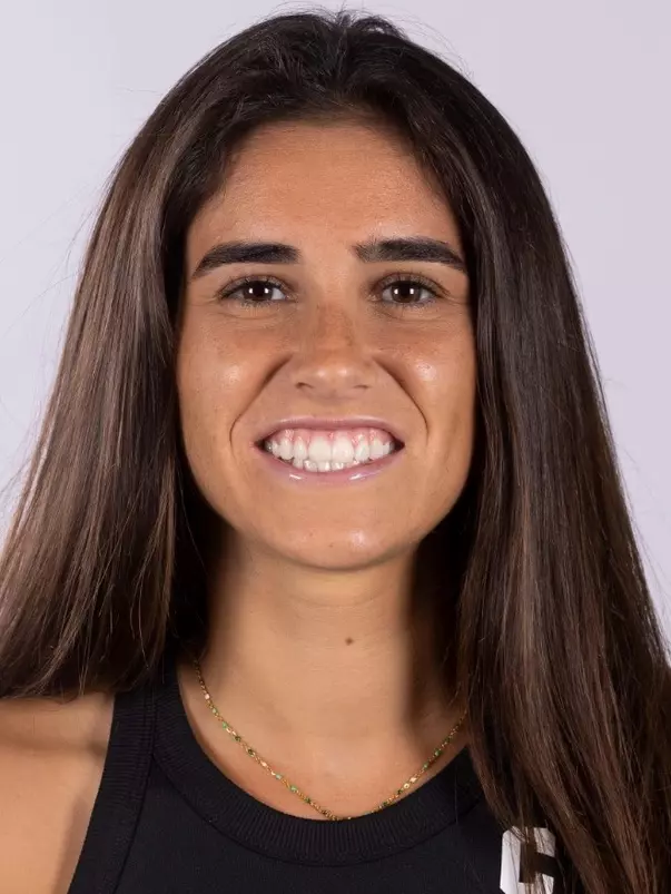 Mercedes Aristegui 2022 Headshot