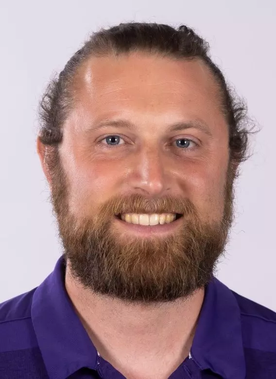 Jaron Householder 2022 Headshot