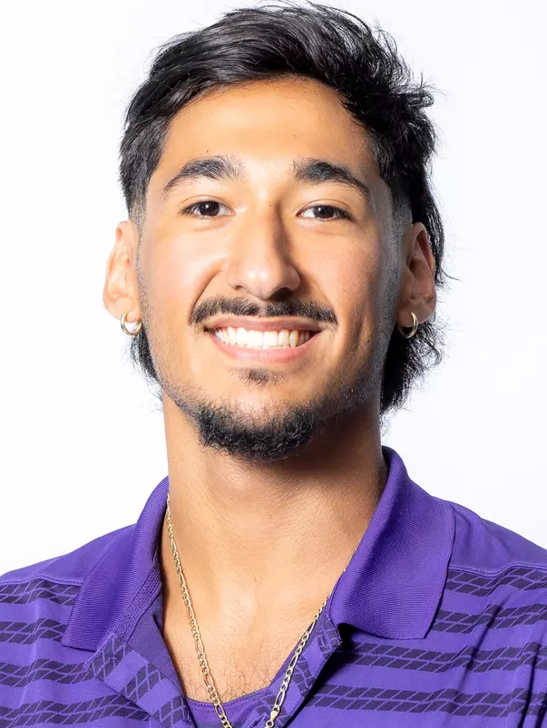 Hector Solis Headshot