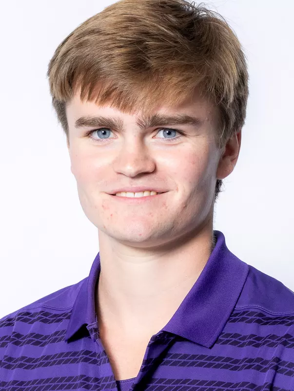 Henry Beckman Headshot