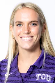 Olivia Andrews Headshot