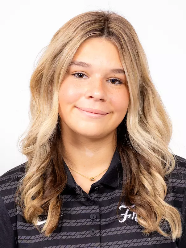 Brianna Cooper Headshot