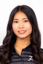 Lily Muzzy Headshot
