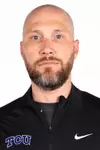 Adam Linens headshot