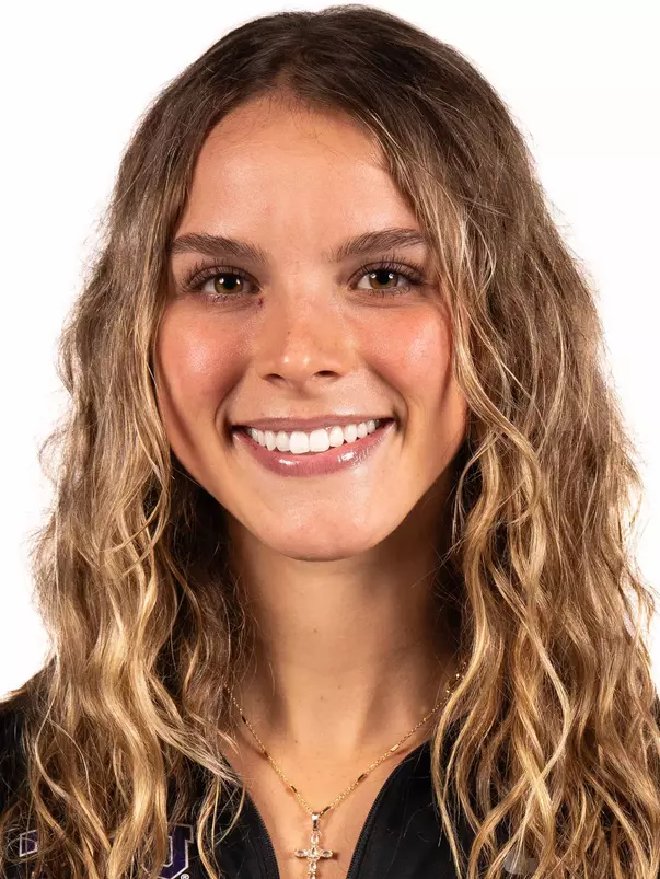 Hanna Hudson headshot