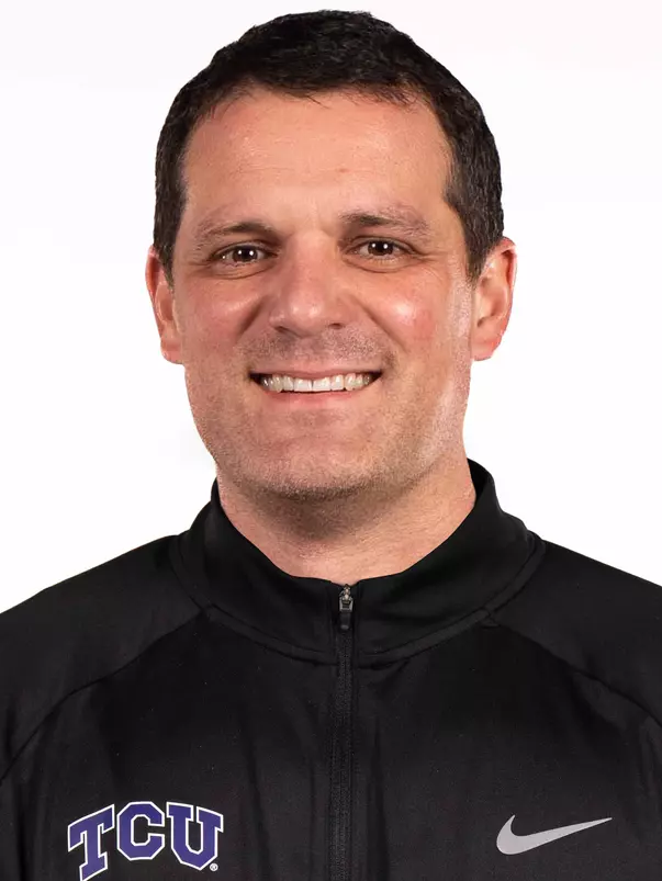 Xavier Lopez headshot