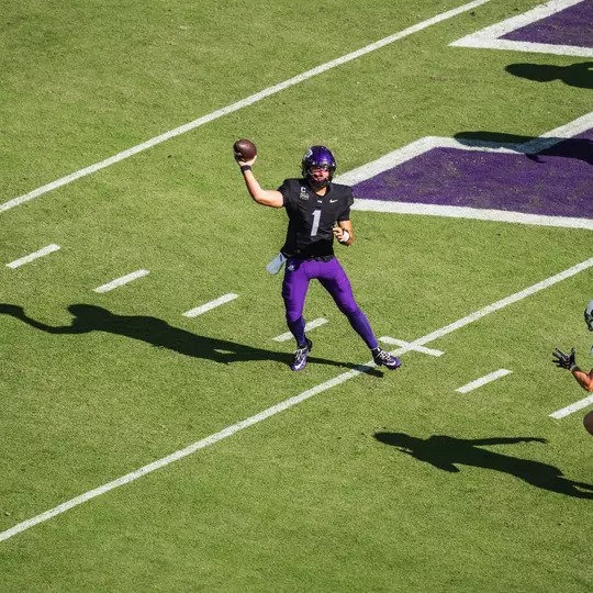 Jaden Craig throwing the ball against WVU