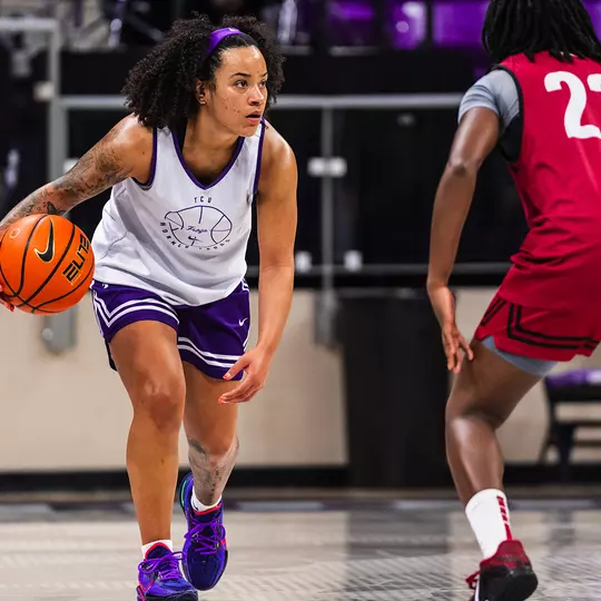 Jadyn Wooten dribbles with her right hand