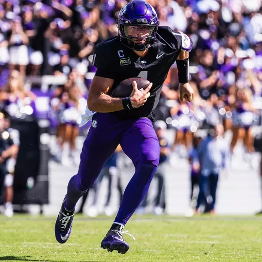 Jaden Craig running with the football