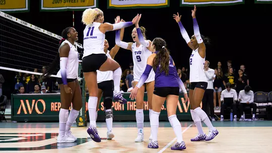 TCU volleyball celebrates at Baylor