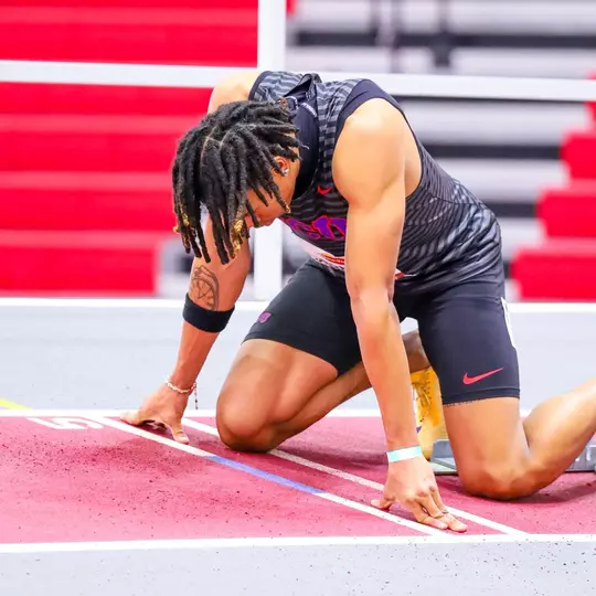 Ronnie Kendrick in the starting blocks.