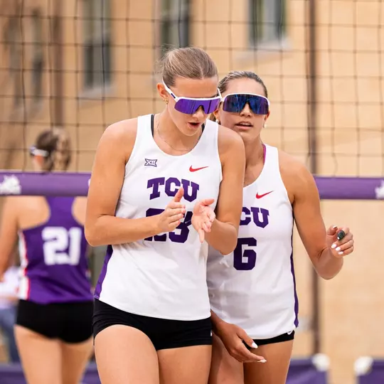 Stacy Reeves and Melina Mol