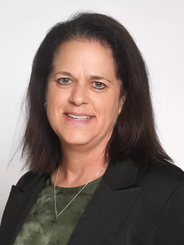 Charity Elliott headshot