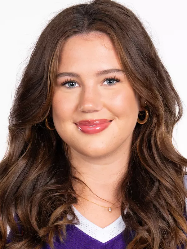 Lara Somfai headshot.