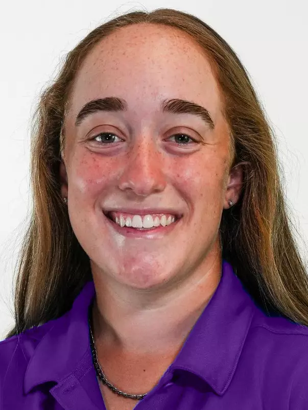 Claire Swathwood headshot