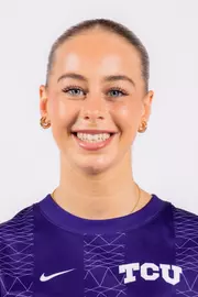 Betsi Salihi headshot