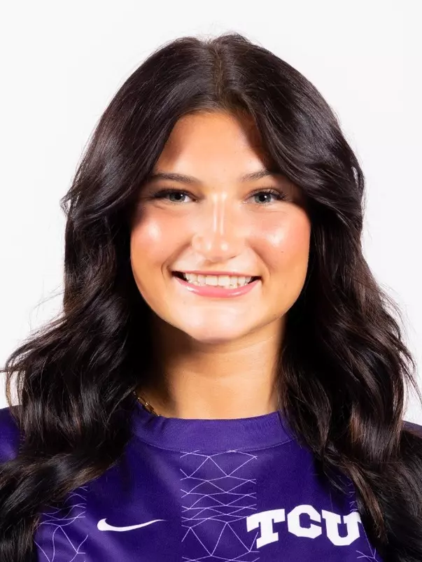 Camden Cosich headshot