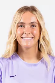 Eliza Collings headshot