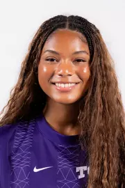 Madison Taylor headshot