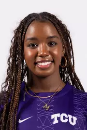 Makenzie Majors headshot