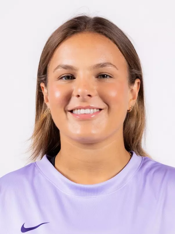 Olivia Geller headshot