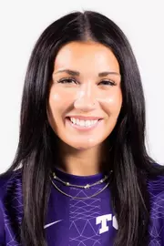 Zoe Cuneio headshot