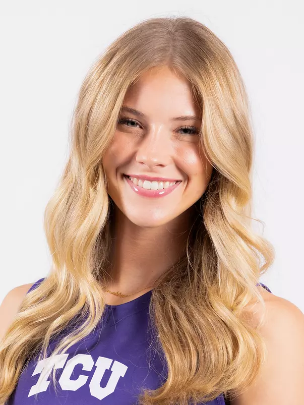 Molly McCarthy Headshot
