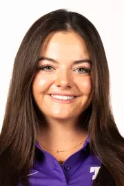 Gracie McGovern headshot.