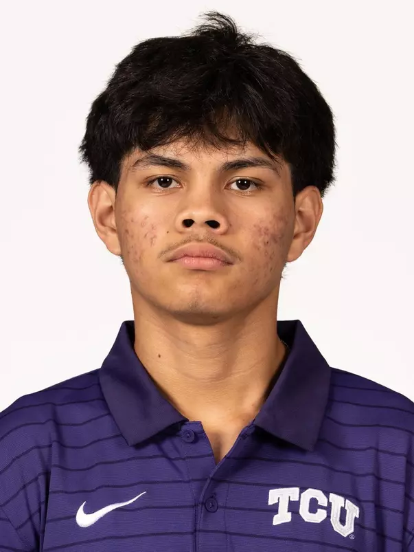 Armando Morales Headshot