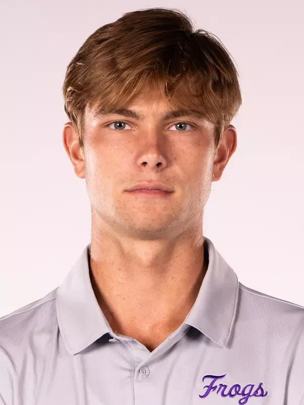 Cooper Woestendick headshot