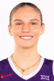 Clara Bielefeld headshot