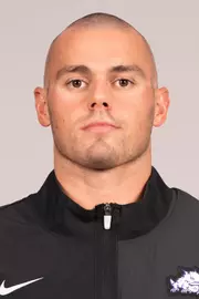 Isaac Carr headshot