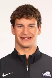 Filip Suchanski headshot