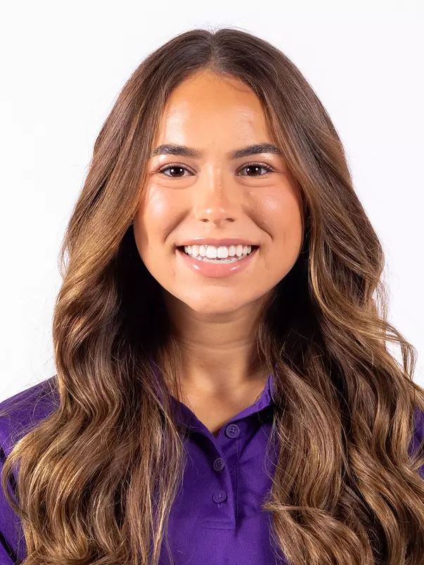 Hanna Dolan Headshot