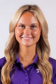 Molly Gfroerer Headshot