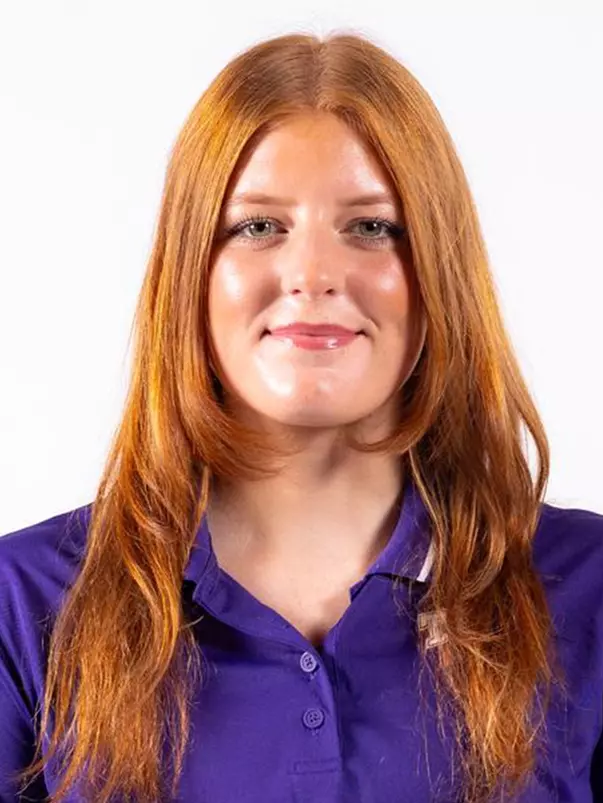 Madi Lo Porto Headshot