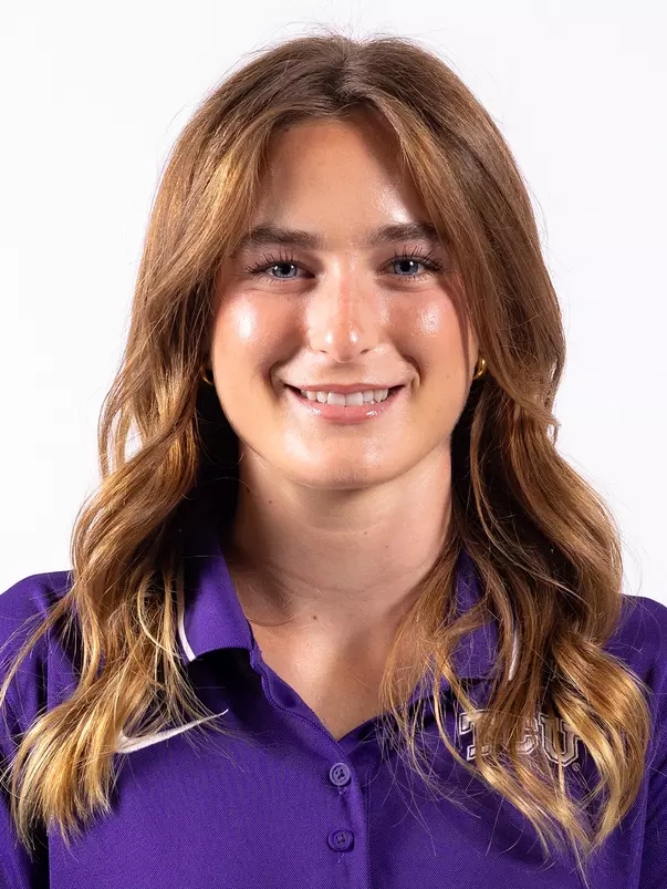 Laurel Piombo Headshot