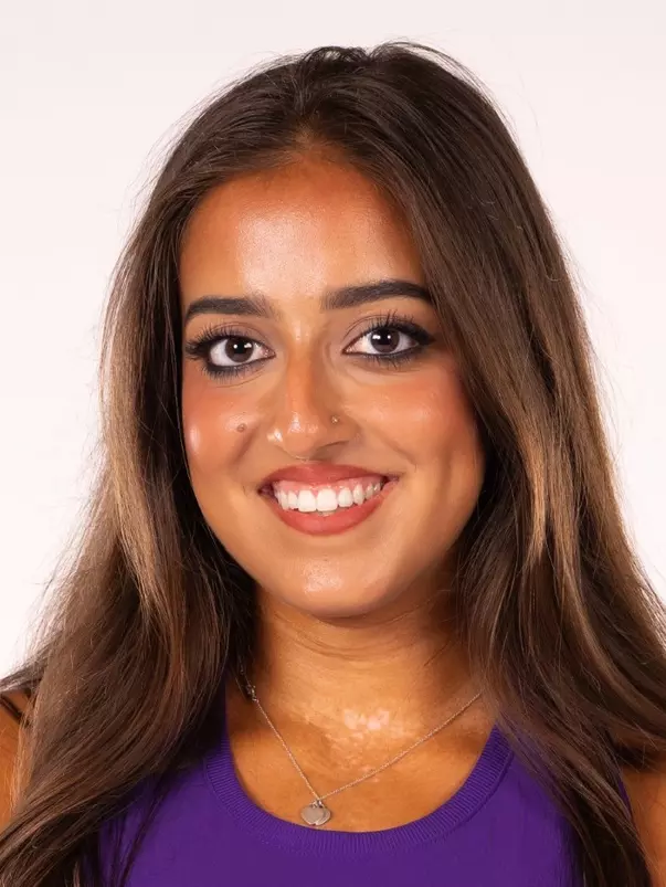Maya Dutta headshot