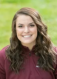 Hannah Kearns 2019-20 head shot